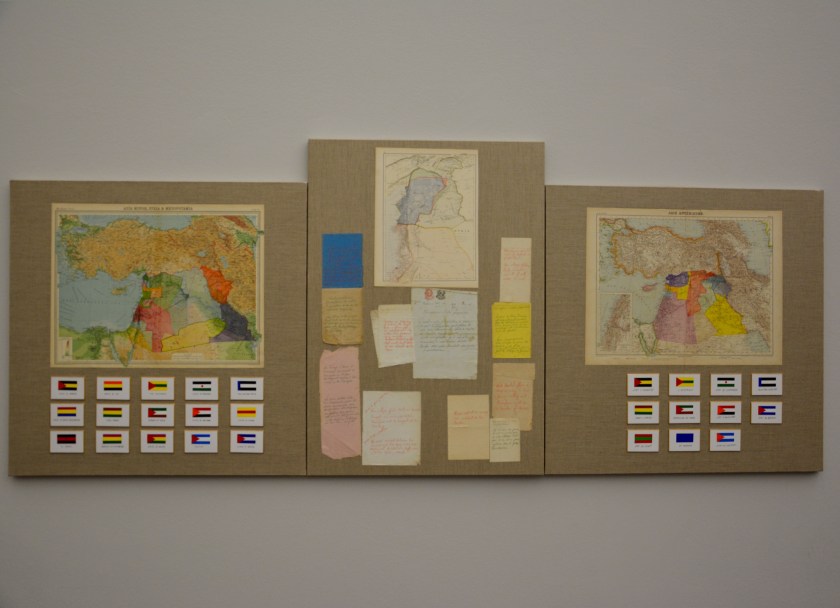 Discussion Between Gentleman 2015